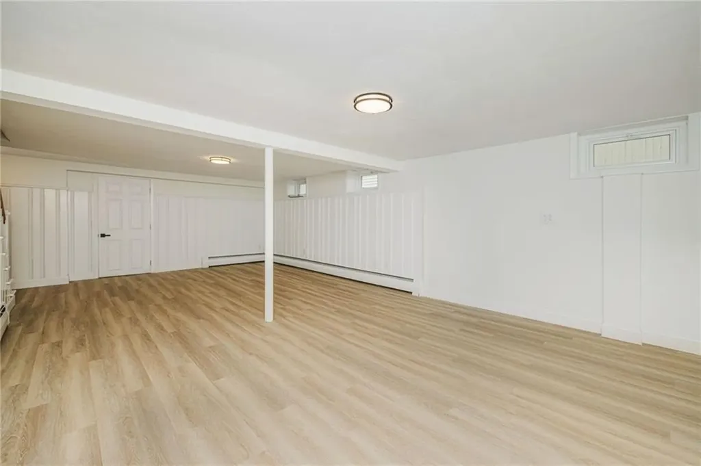 25 Pensaukee Avenue North Providence RI 02911