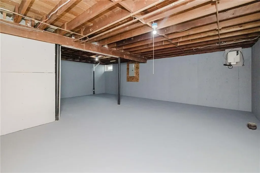 25 Pensaukee Avenue North Providence RI 02911