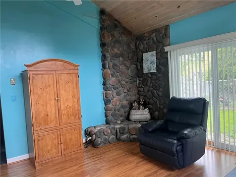 12 Willow Tree Road Tiverton RI 02878