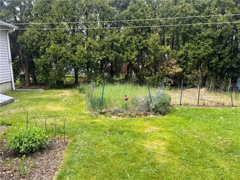 12 Willow Tree Road Tiverton RI 02878
