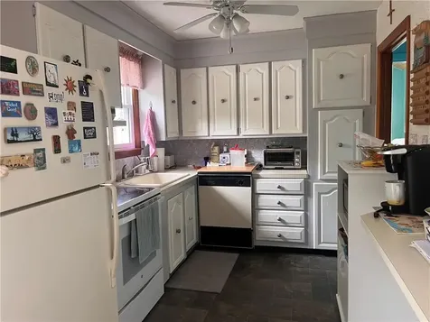 12 Willow Tree Road Tiverton RI 02878
