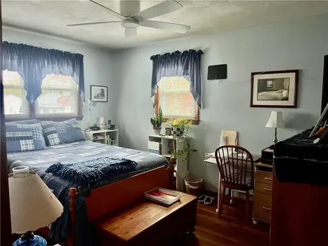 12 Willow Tree Road Tiverton RI 02878
