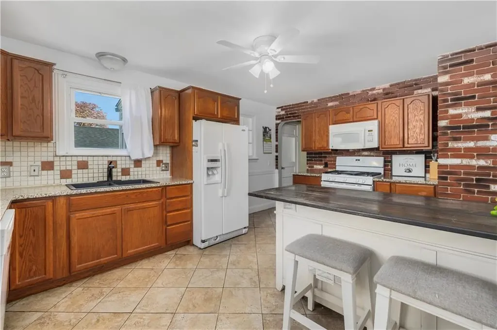 106 Martin Street Pawtucket RI 02861