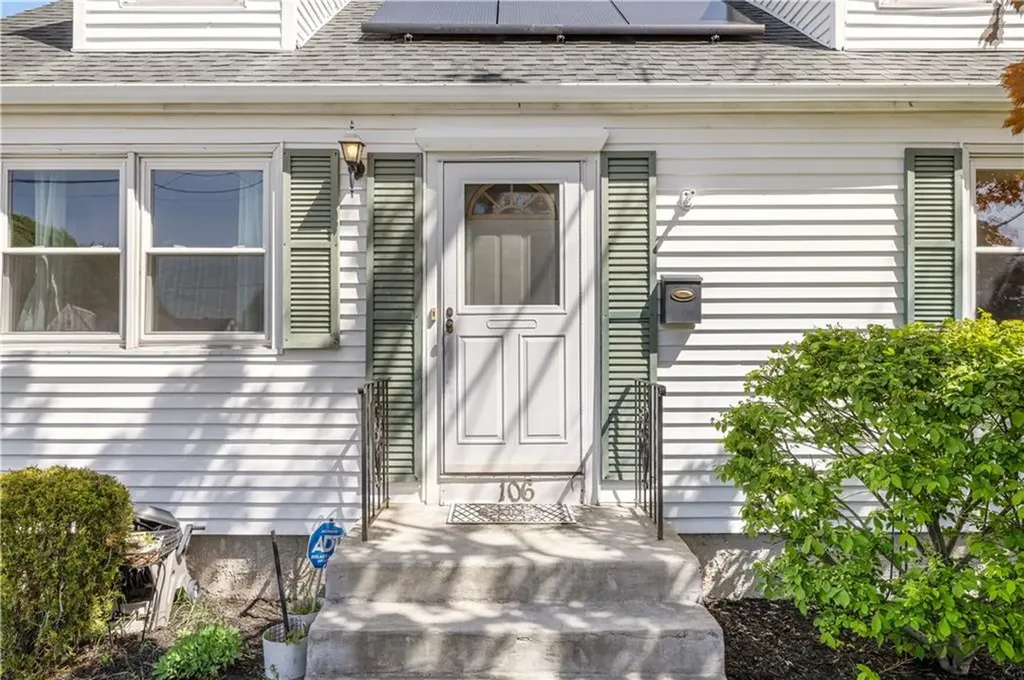 106 Martin Street Pawtucket RI 02861