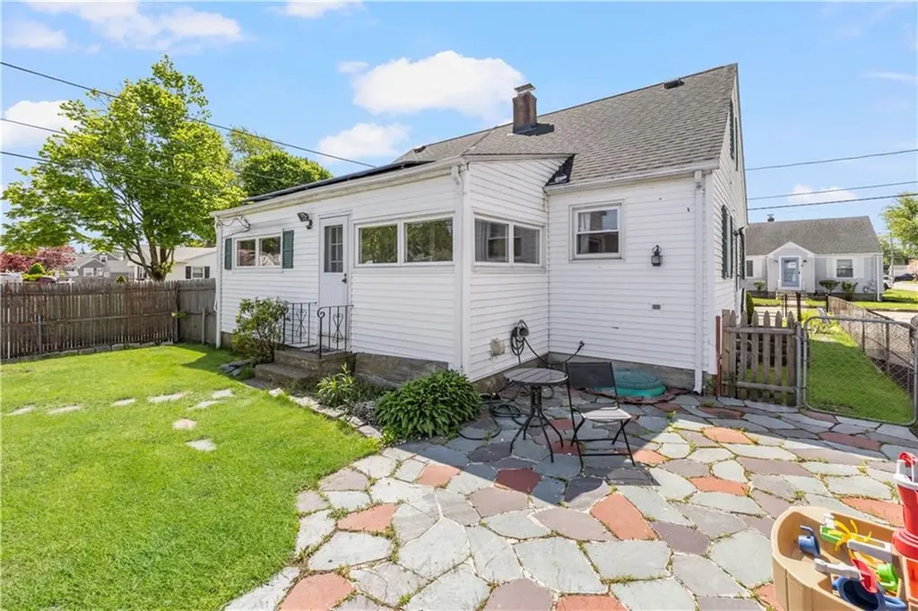 106 Martin Street Pawtucket RI 02861