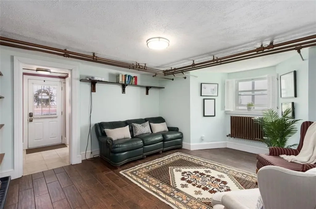 23 South Angell Street Providence RI 02906