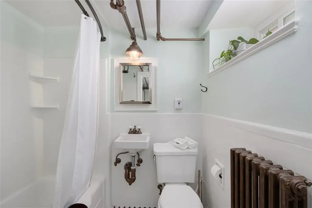 23 South Angell Street Providence RI 02906