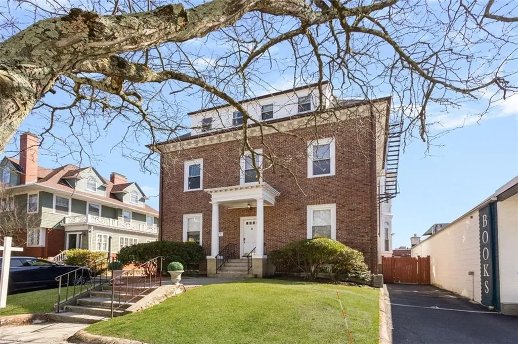 23 South Angell Street Providence RI 02906