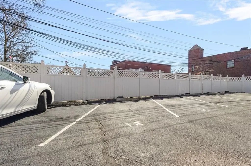 23 South Angell Street Providence RI 02906