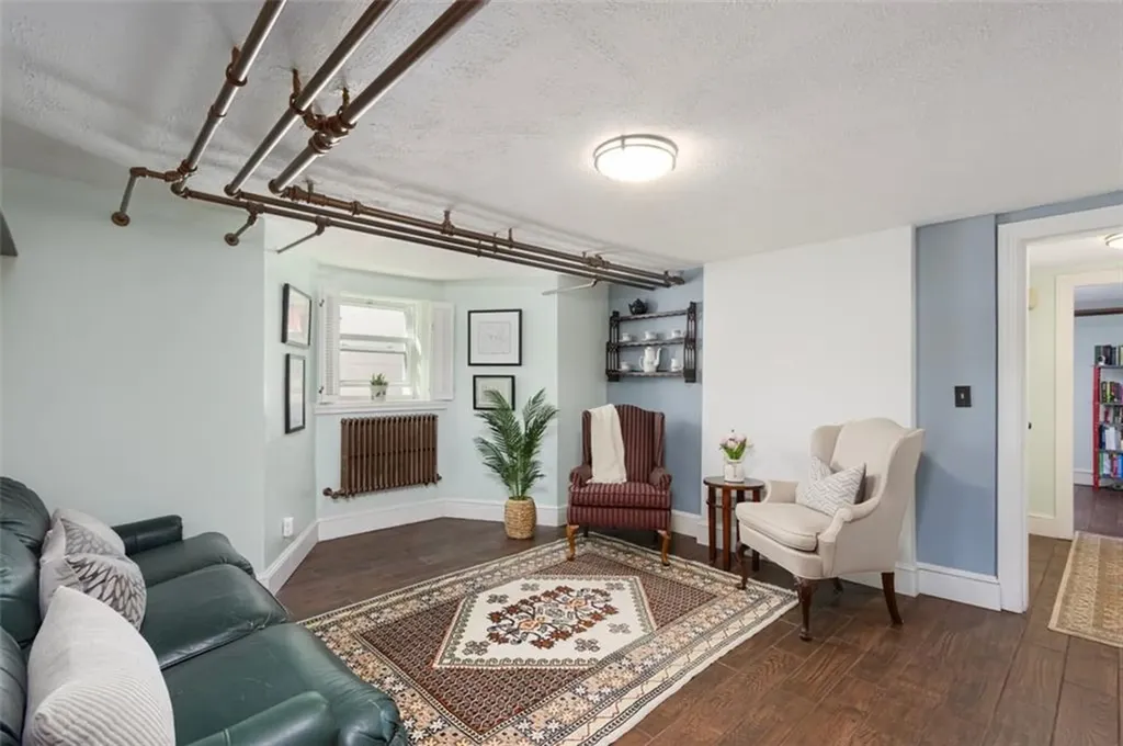 23 South Angell Street Providence RI 02906
