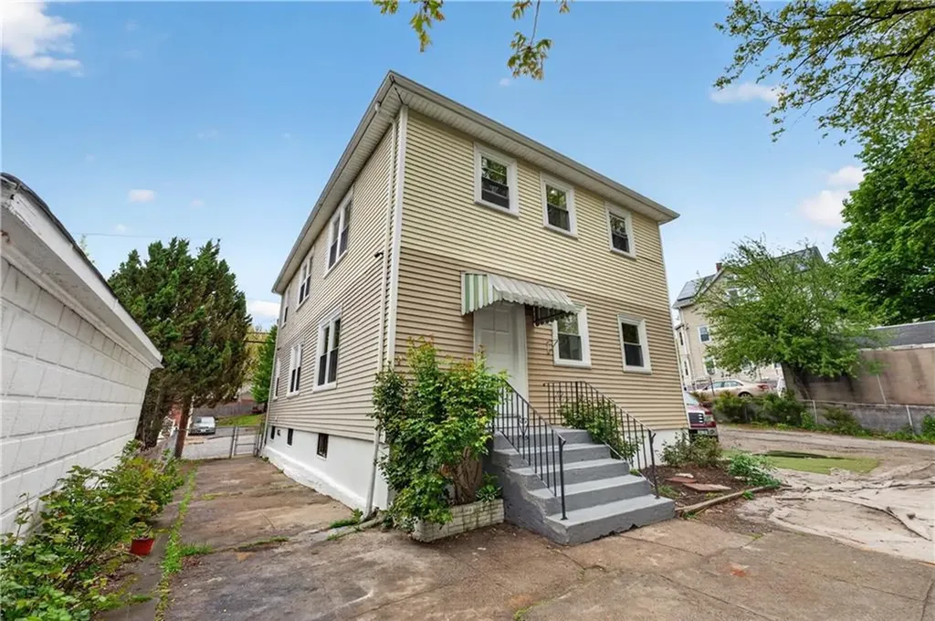 31 Bowdoin Street Providence RI 02909
