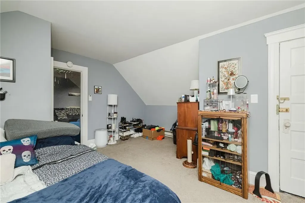 60 Centre Street East Providence RI 02916