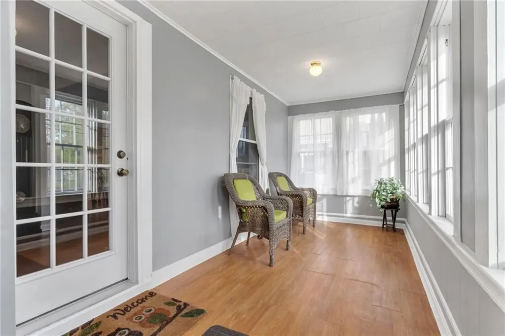 325 Church Avenue Warwick RI 02889
