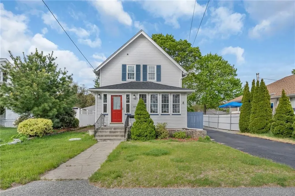 325 Church Avenue Warwick RI 02889