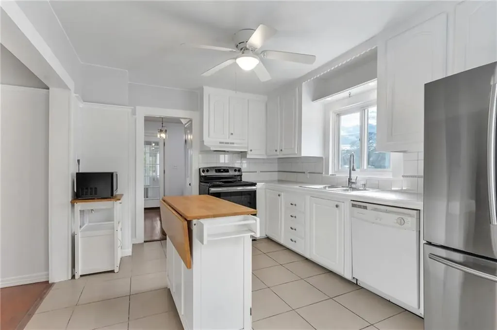 325 Church Avenue Warwick RI 02889