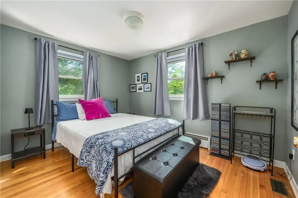 33 Wilbur Road Lincoln RI 02865