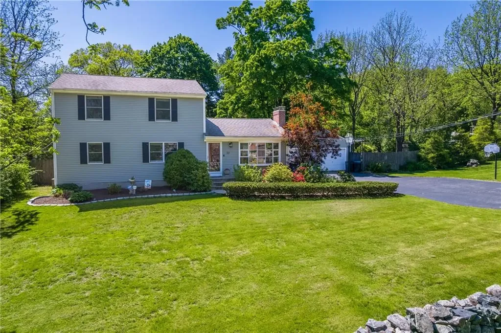 33 Wilbur Road Lincoln RI 02865