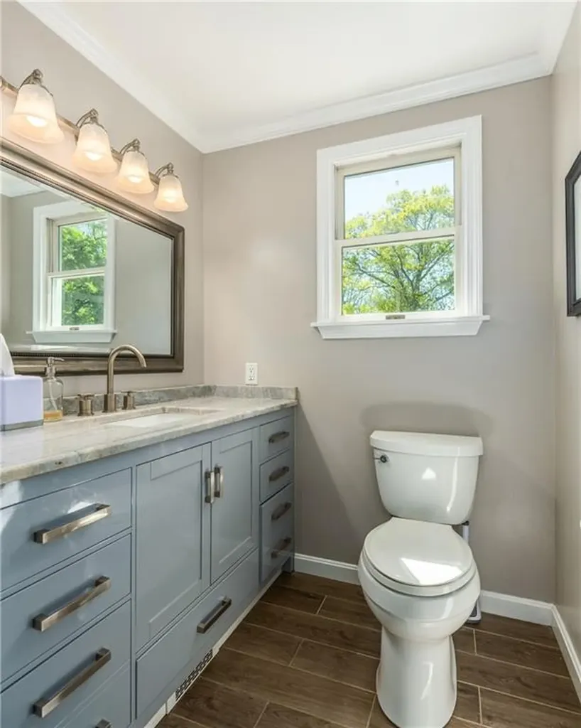 33 Wilbur Road Lincoln RI 02865