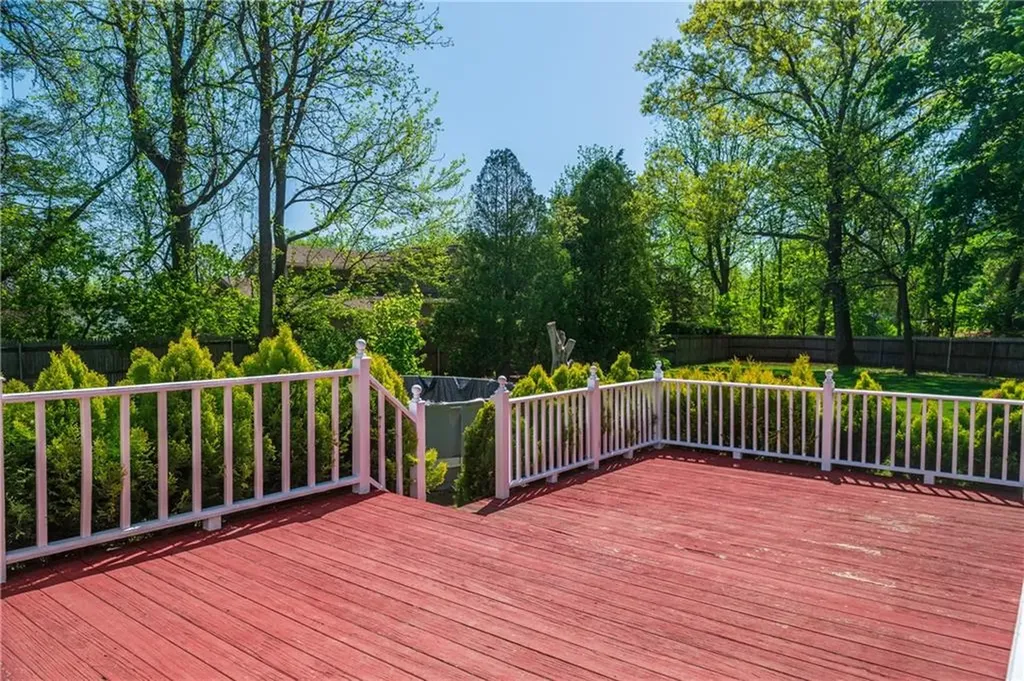 33 Wilbur Road Lincoln RI 02865