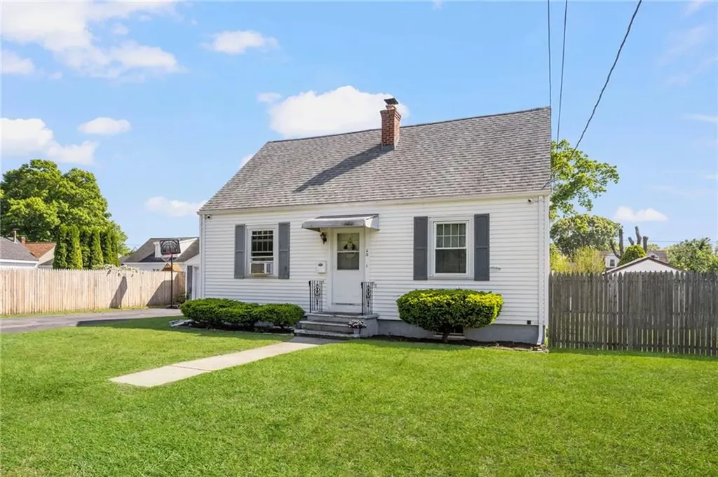 68 Maryland Avenue Warwick RI 02888