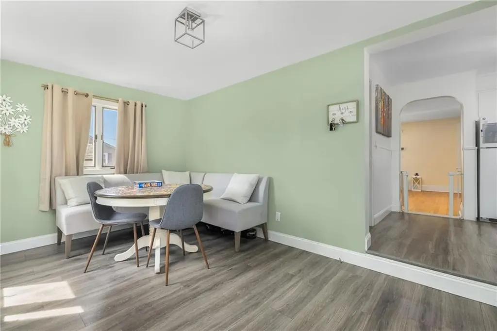 68 Maryland Avenue Warwick RI 02888