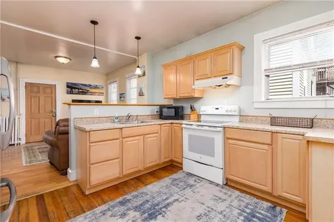 9 Ann Street Newport RI 02840