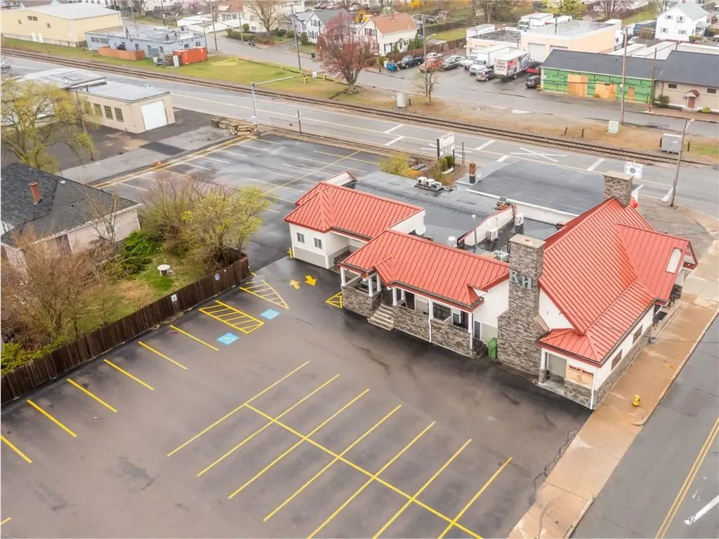 176 Columbus Avenue Pawtucket RI 02860