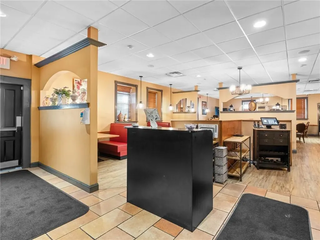 176 Columbus Avenue Pawtucket RI 02860