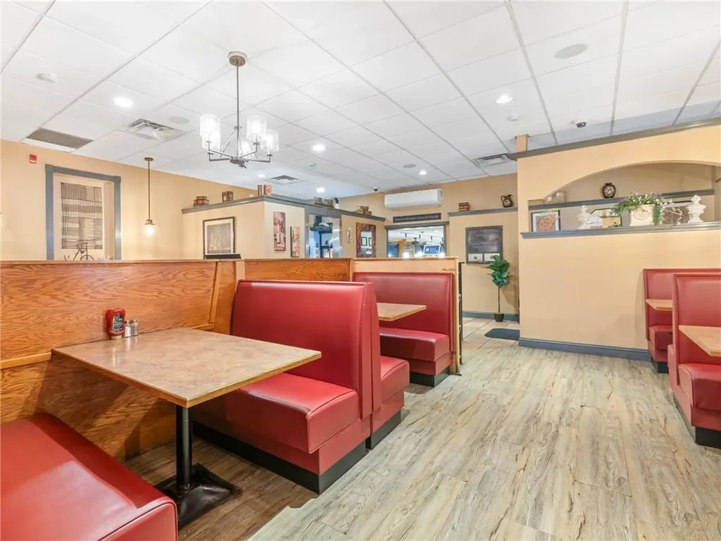 176 Columbus Avenue Pawtucket RI 02860
