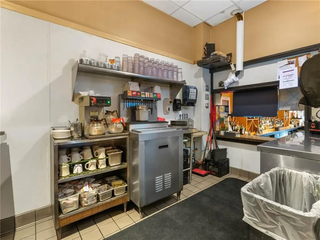 176 Columbus Avenue Pawtucket RI 02860