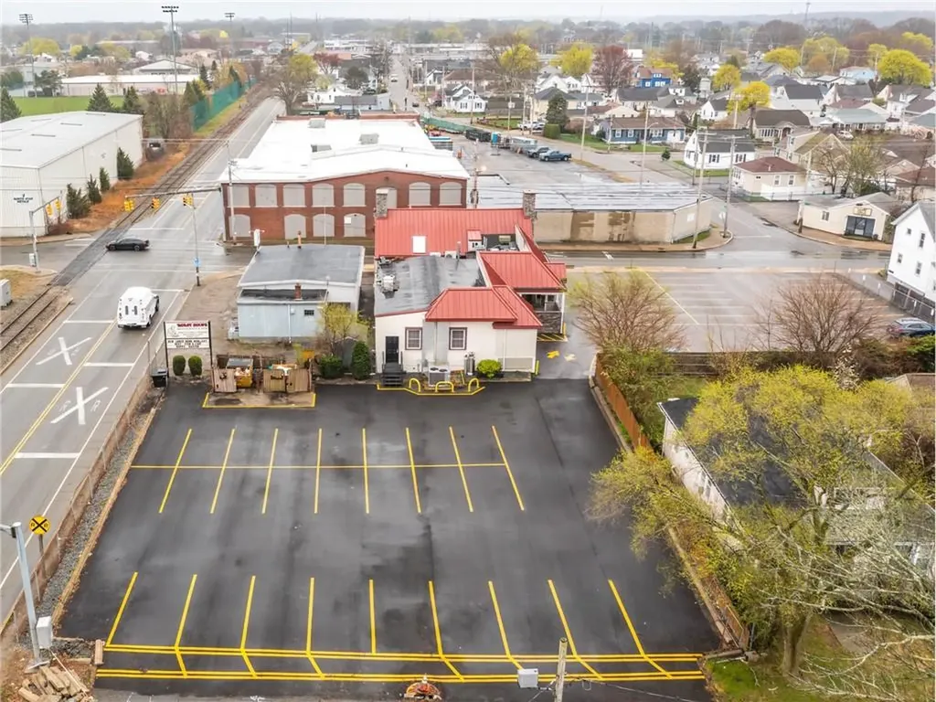 176 Columbus Avenue Pawtucket RI 02860