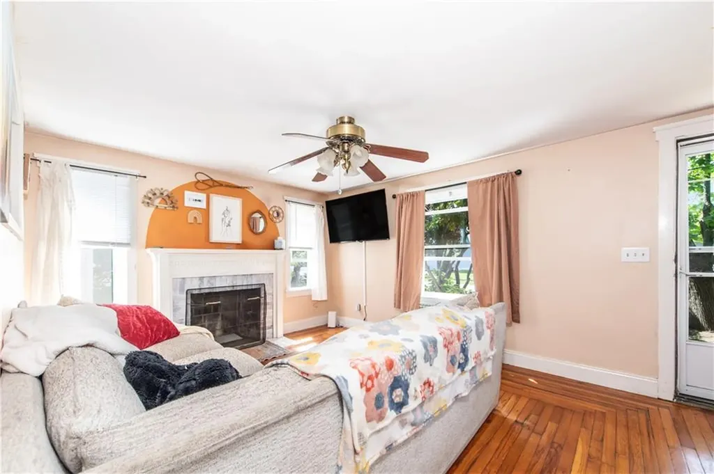 204 Harmony Court Warwick RI 02889