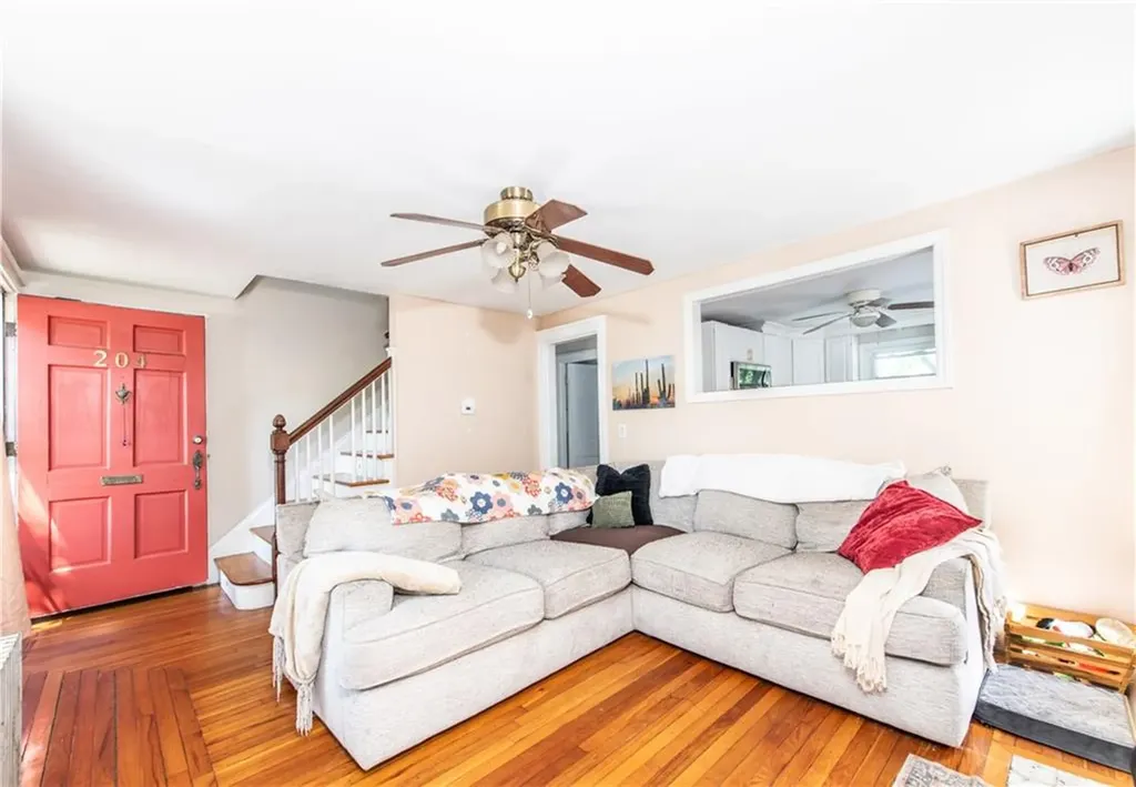 204 Harmony Court Warwick RI 02889