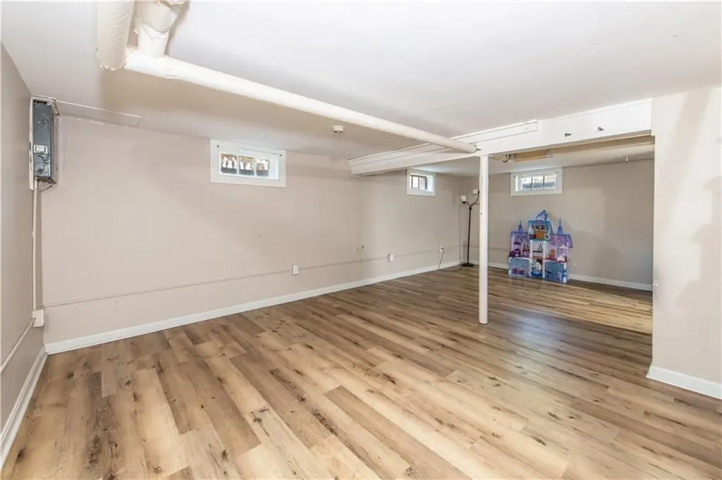 204 Harmony Court Warwick RI 02889