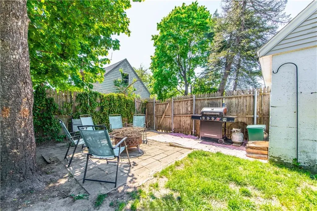 204 Harmony Court Warwick RI 02889