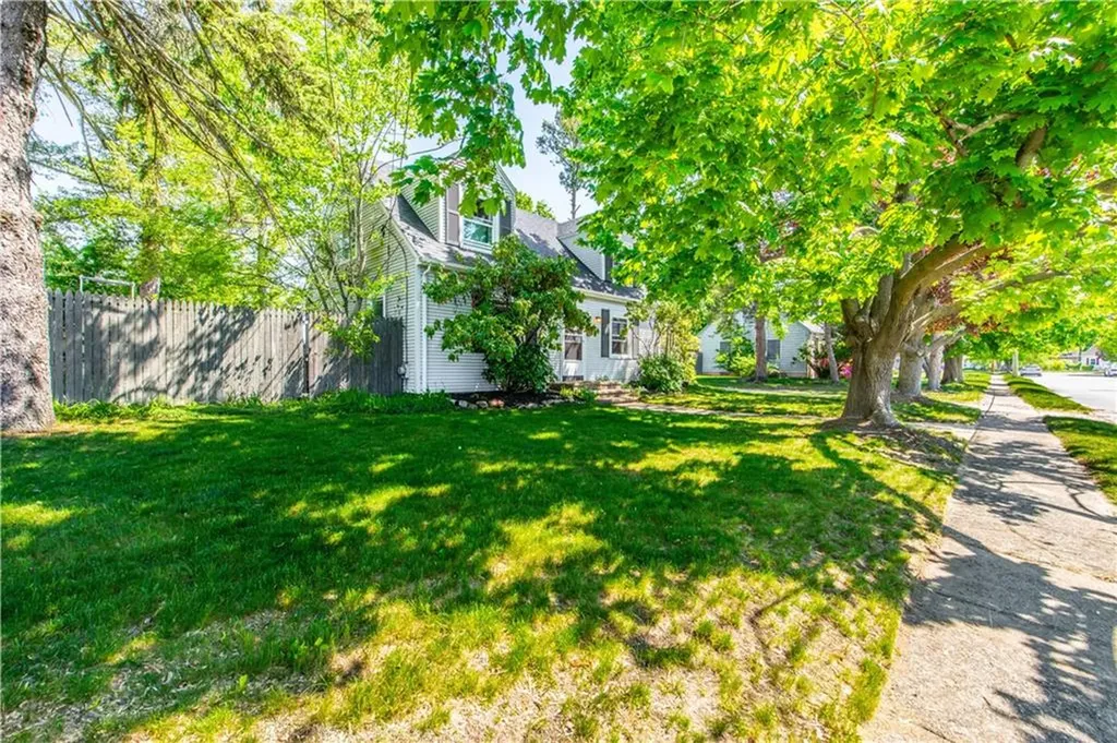 204 Harmony Court Warwick RI 02889