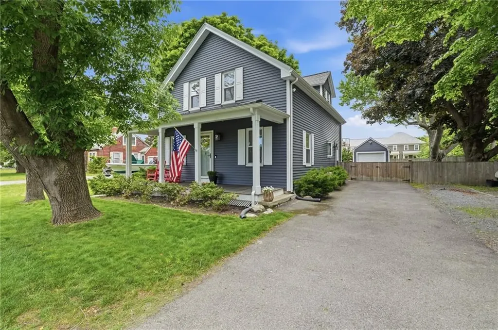 91 Sowams Road Barrington RI 02806