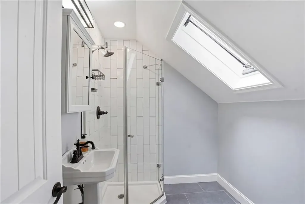 91 Sowams Road Barrington RI 02806