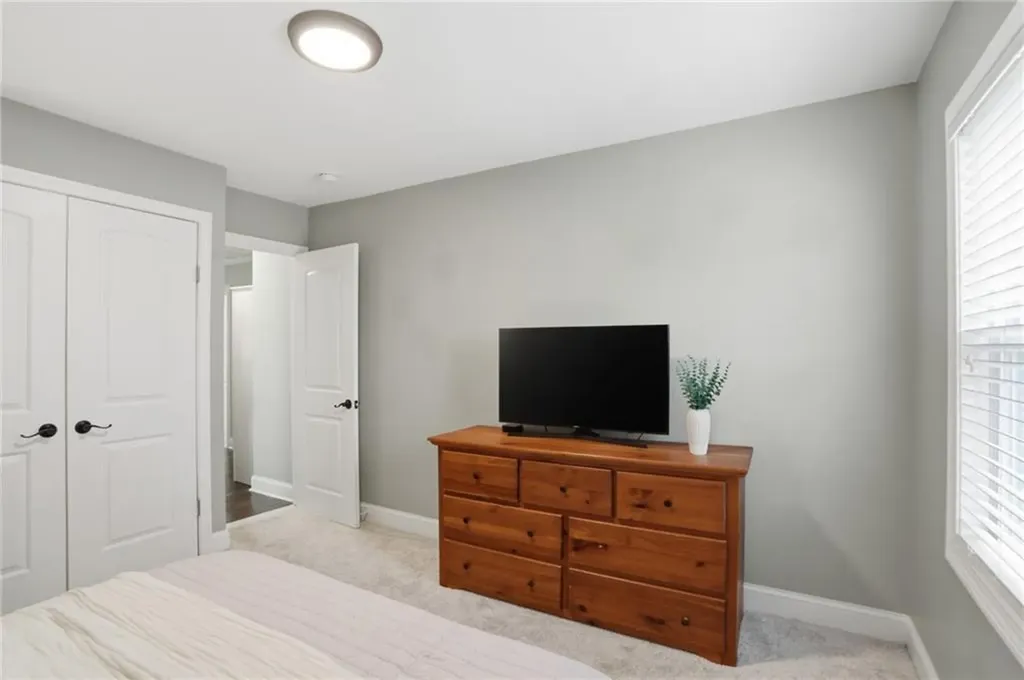 91 Sowams Road Barrington RI 02806