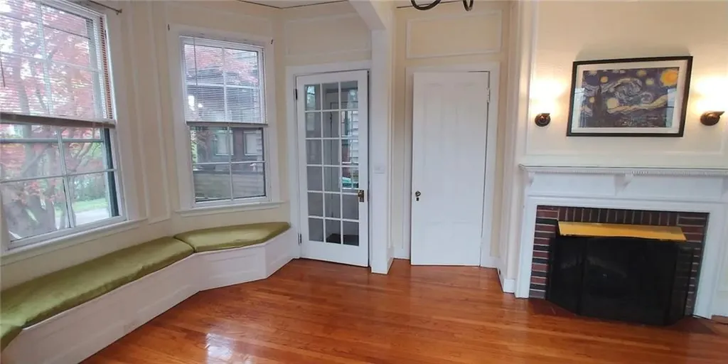 37 Catherine Street Newport RI 02840