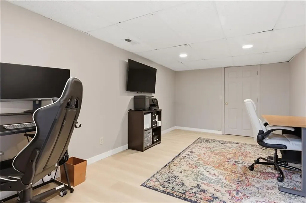 191 Long View Drive Warwick RI 02886