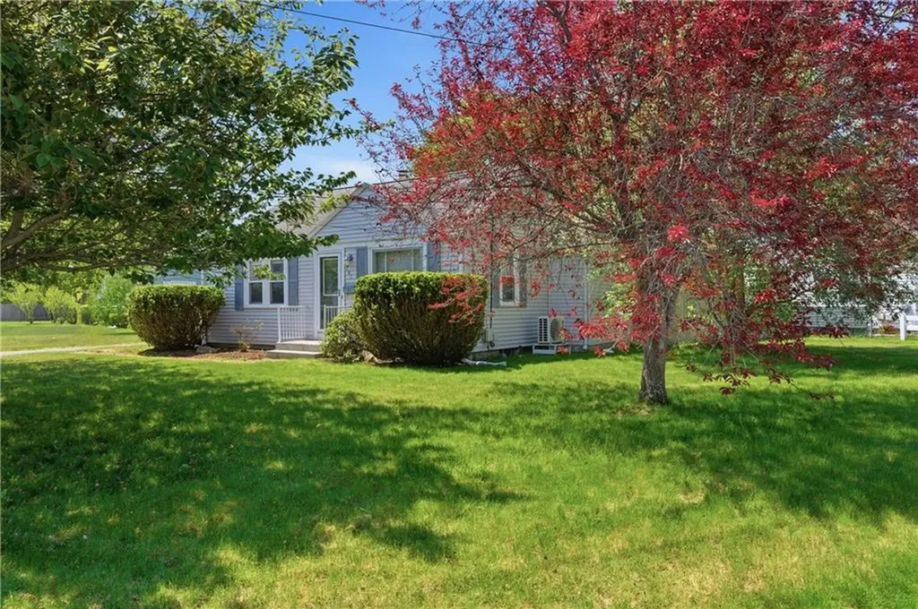 191 Long View Drive Warwick RI 02886