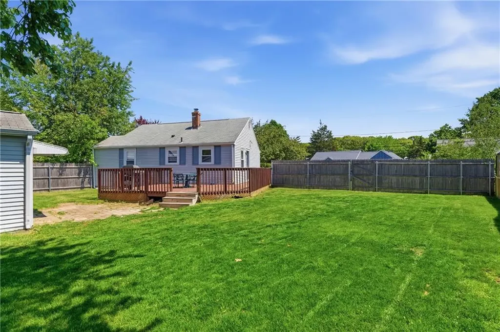 191 Long View Drive Warwick RI 02886
