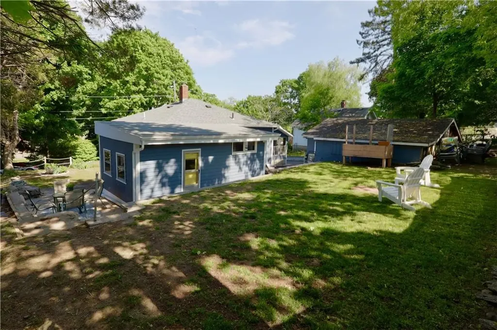 36 Munro Avenue Warren RI 02885