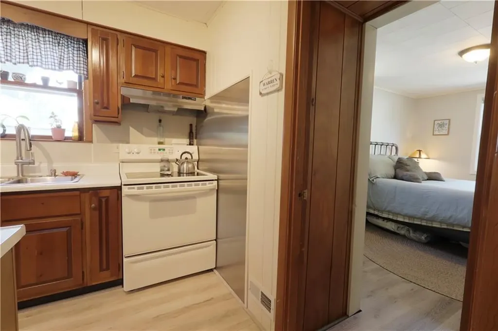 36 Munro Avenue Warren RI 02885
