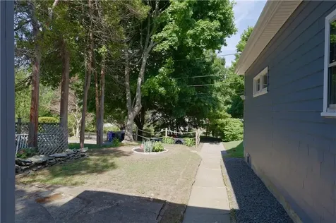 36 Munro Avenue Warren RI 02885
