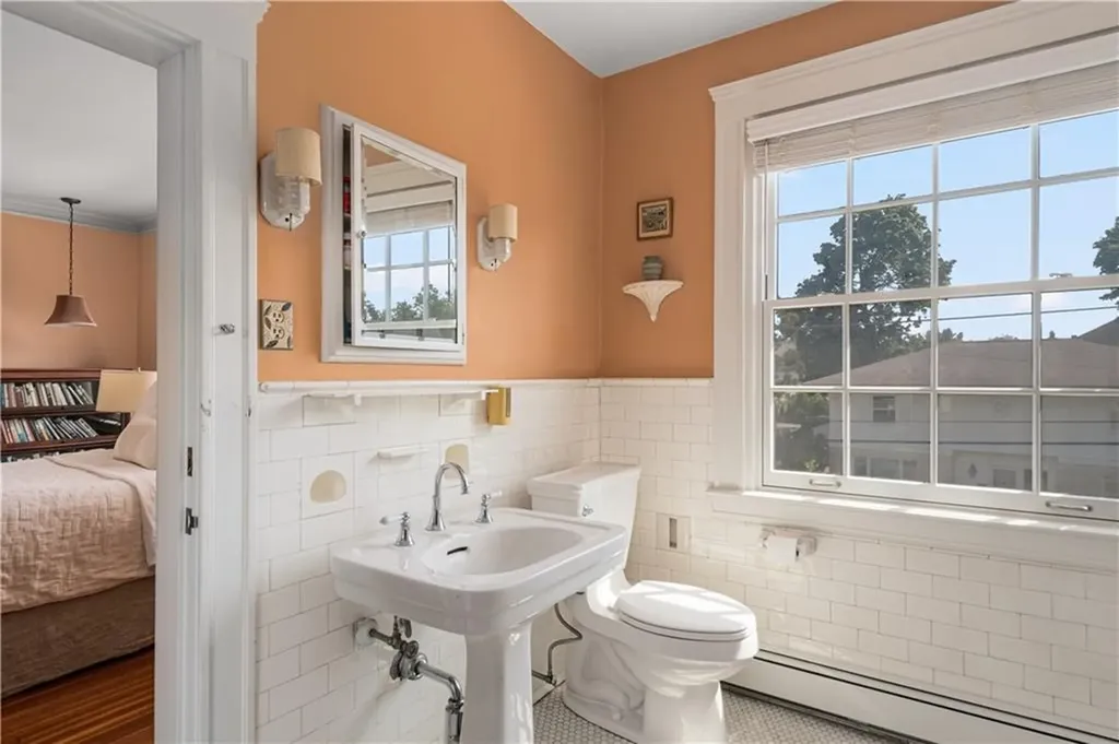 144 Marbury Avenue Pawtucket RI 02860