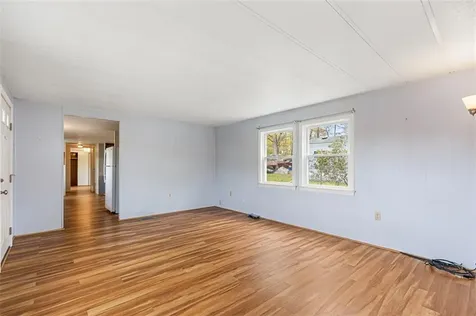 301 Lot 66 Bulgarmarsh Road Tiverton RI 02878