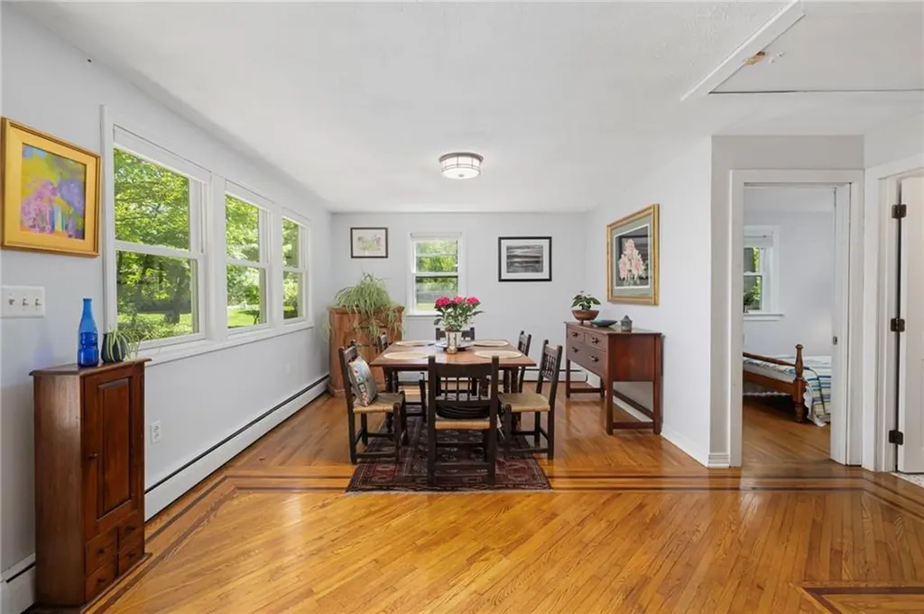 10 Summer Street Jamestown RI 02835