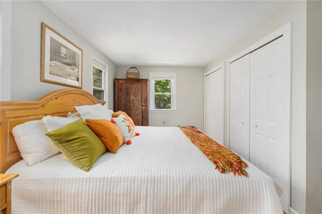 10 Summer Street Jamestown RI 02835